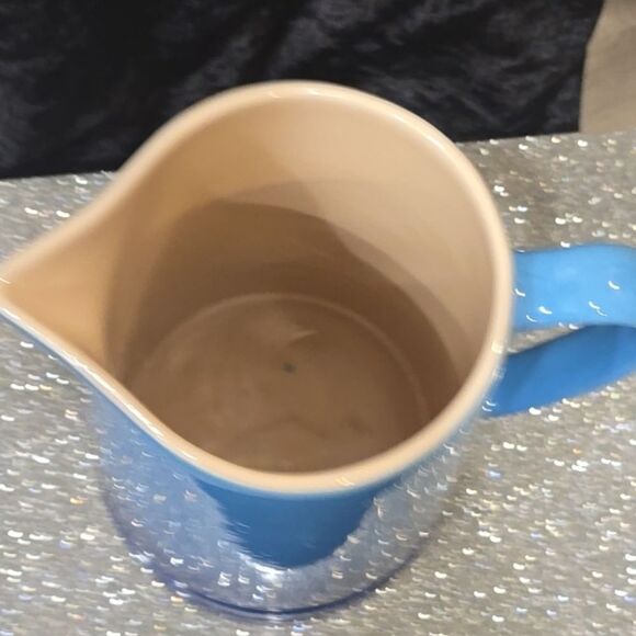 Le Creuset Signature 1.5L Pitcher- Azure Blue - Picture 8 of 8